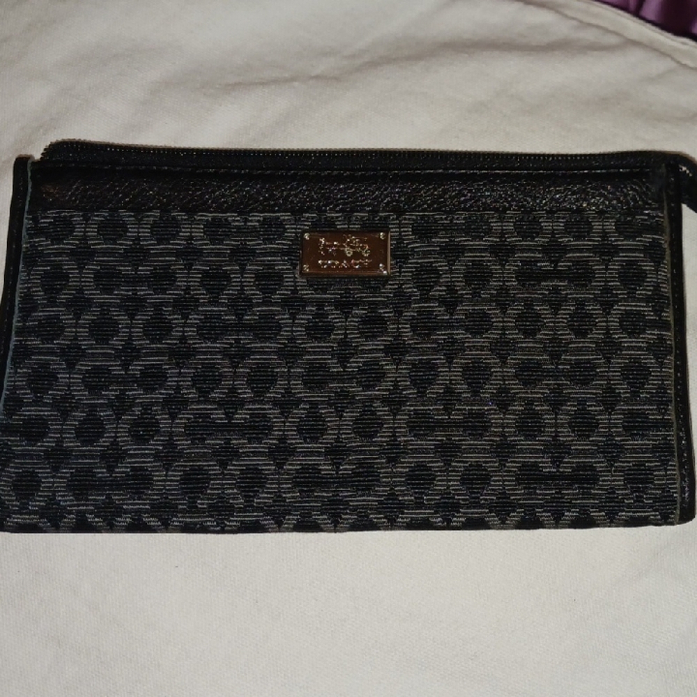 Coach Black Patterned Wristlet - image 7